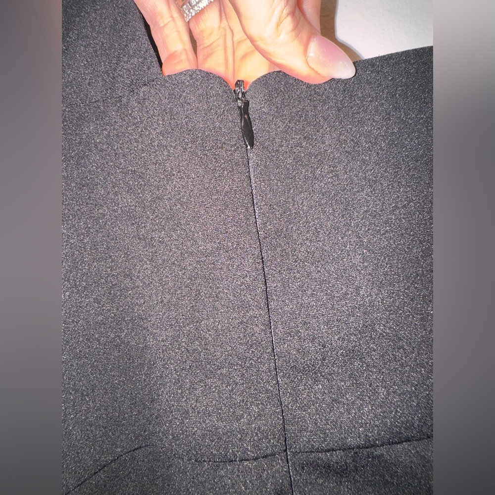 Hidden Label Ruffle Midi Dress - Picture 6 of 6